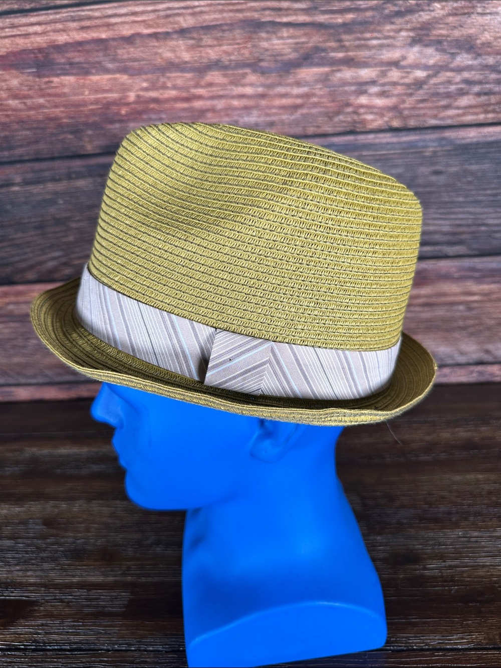 Broner Green Straw Fedora Hat with Beige Stripped Ribbon! - Picture 2 of 7